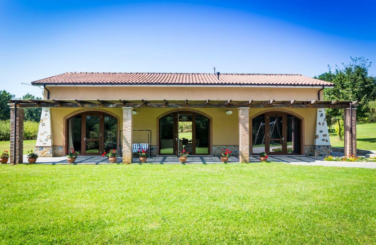 Villa La Dolce Mela Buonabitacolo Exterior foto
